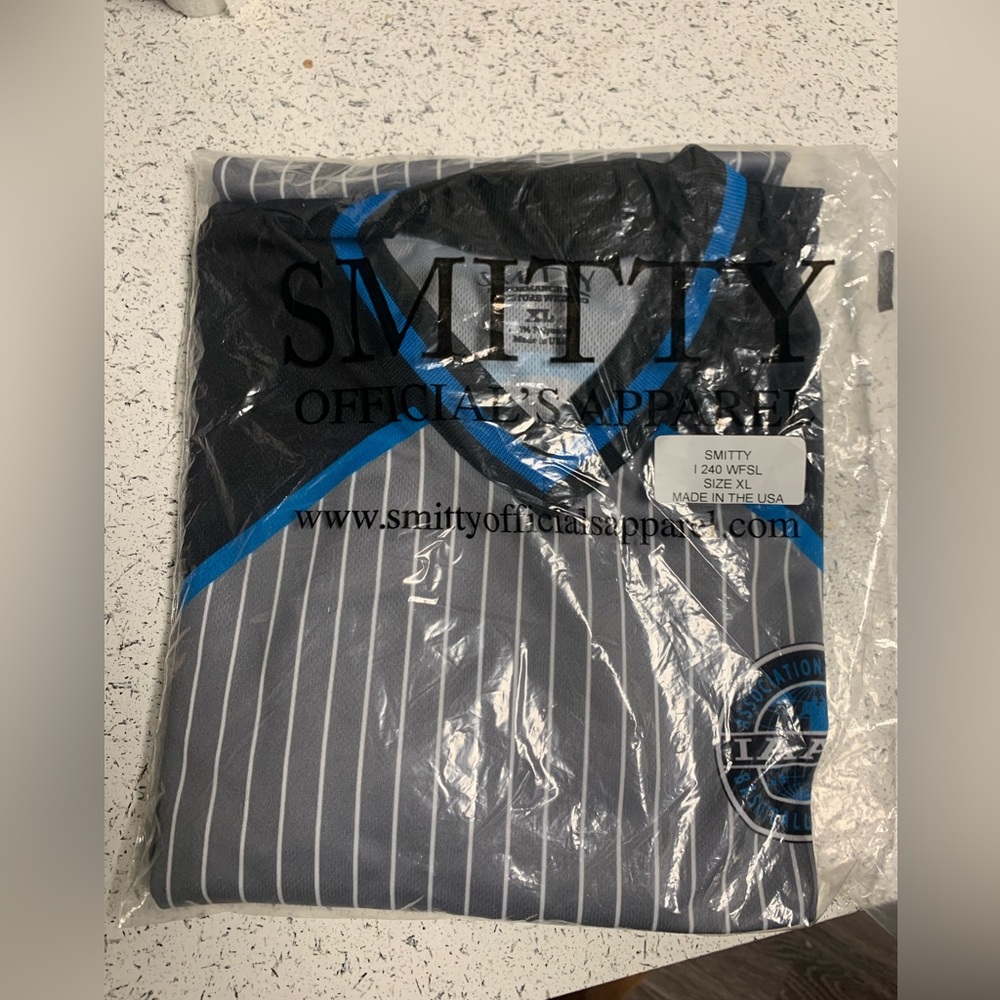 Smitty apparel women’s college referee shirt